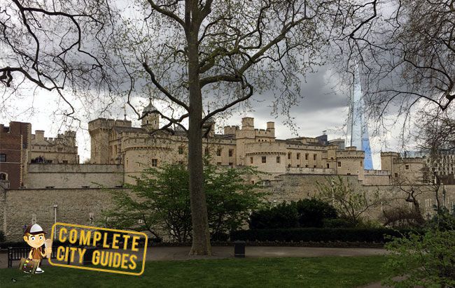         The Tower of London Castle/Museum